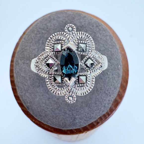 VTG Sterling Silver 925 Blue Crystal Marcasite Statement Ring Size 8.75 - Picture 1 of 8